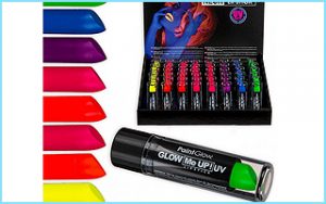 Lippenstifte in Neon UV-Farben